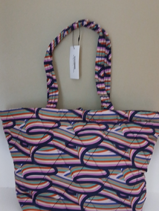 Vera Bradley Handbags - Vera Bradley Small East West Tote- Retro Ribbons